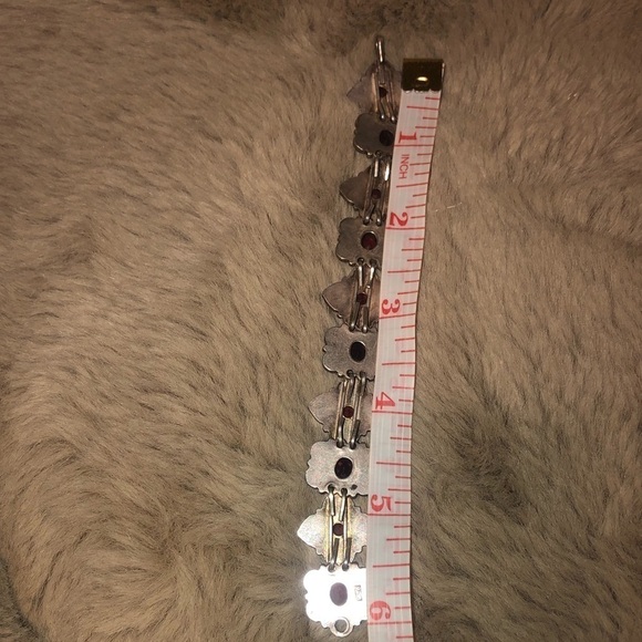 Vtg Sterling Garnet Floral Filigree Style Panel Bracelet 6” - Picture 10 of 10